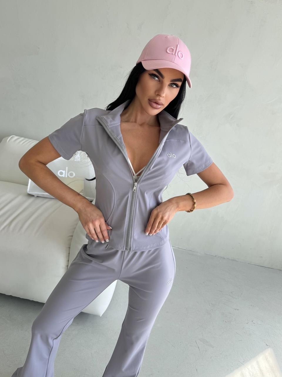 комбинезон брючный,комбинезон серо,комбинезон спортивный,женские комбинезоны,стильный женский комбинезон