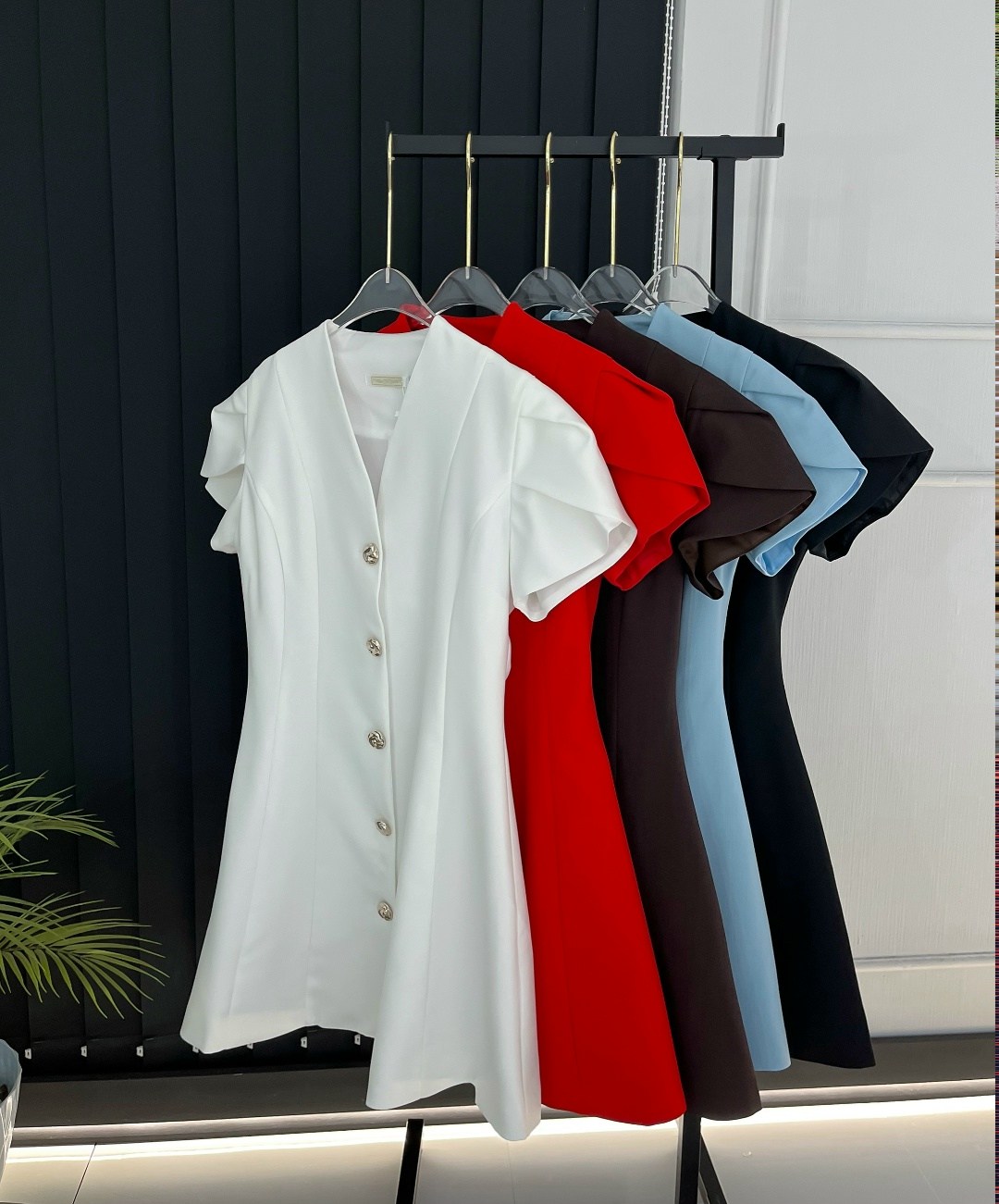 платье пиджак голубое,элегантное модное,голубое платье с жакетом,платье пиджак голубого цвета,стильное платье