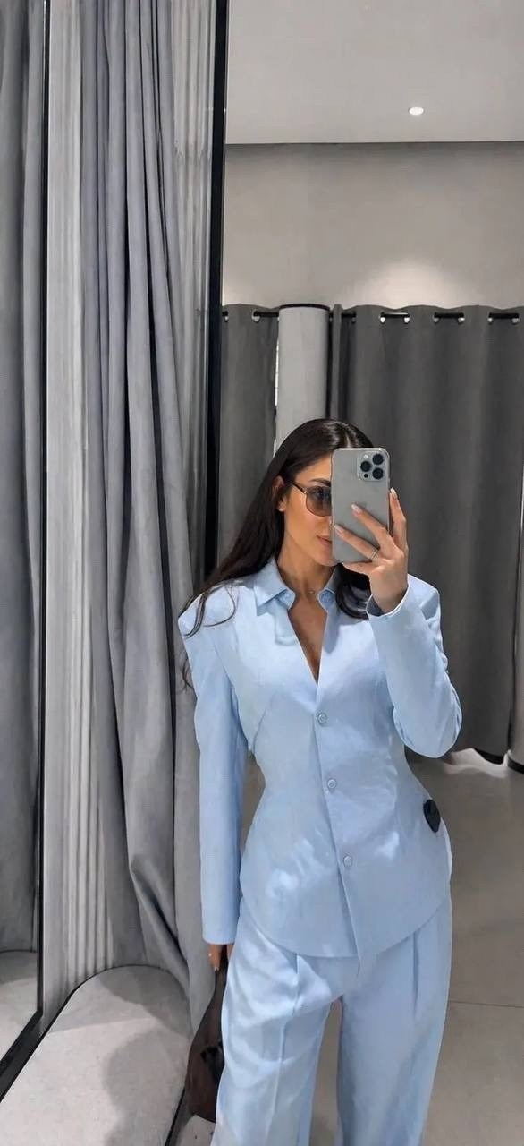 брючный костюм,брючный костюм элегантный,женские брючные костюмы,костюм женский классический: пиджак со шнуровкой и брюки палаццо,костюм брюки палаццо и пиджак