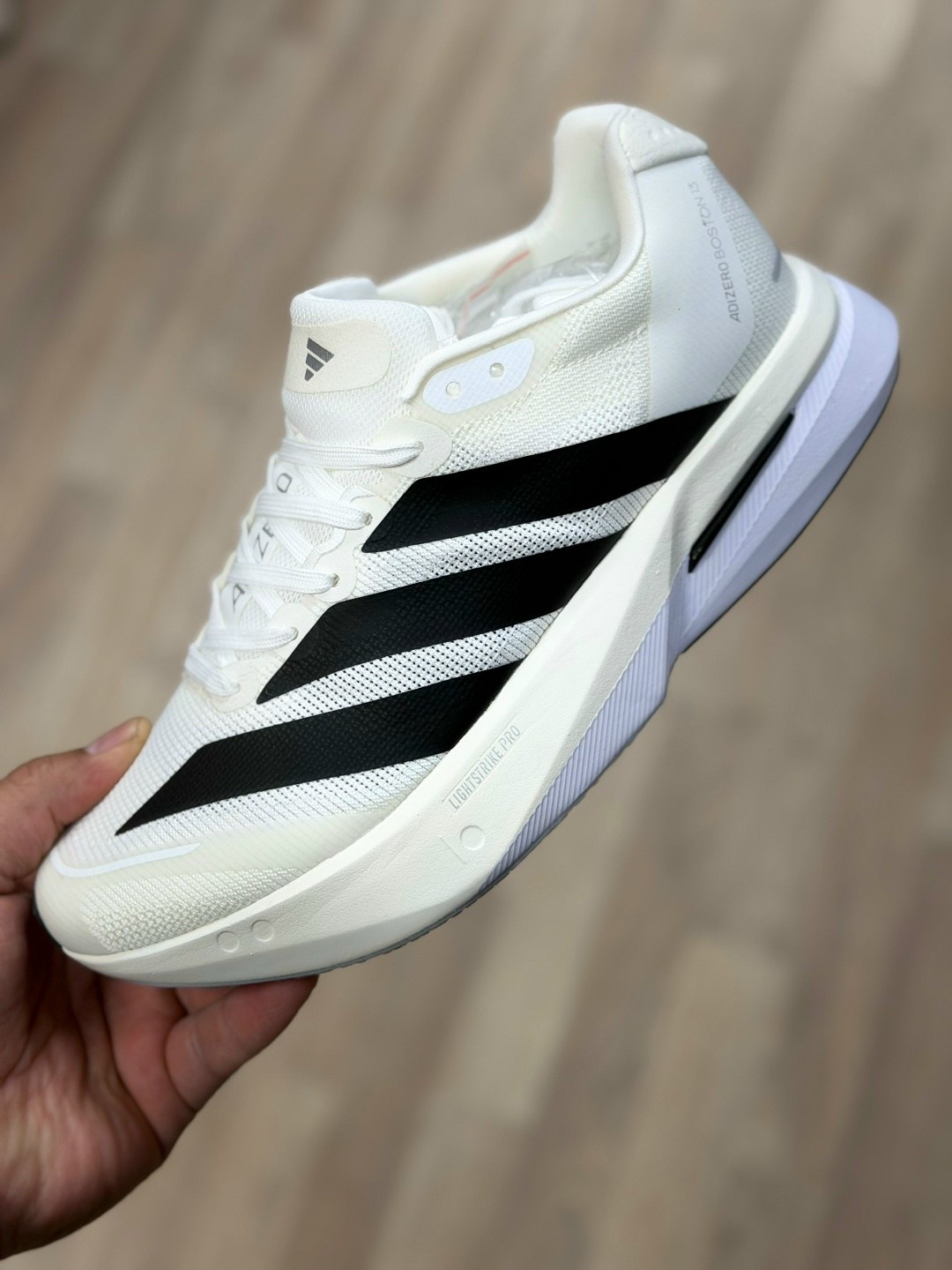 кроссовки adidas,кроссовки adidas adizero,кроссовки мужские женские adidas,кроссовки мужские adidas,кроссовки