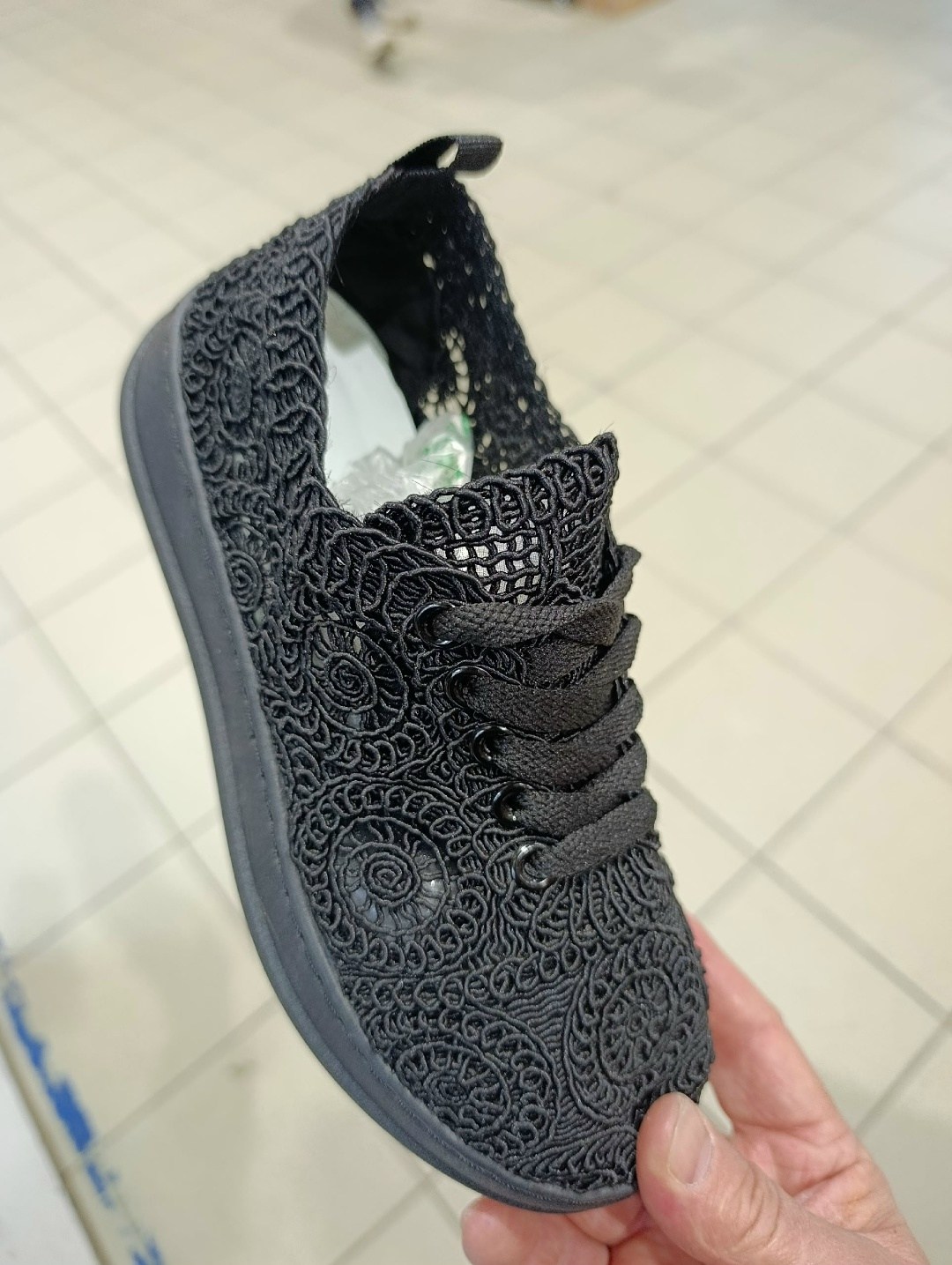 ,кружевные кеды конверс,валберис кружевные кеды,кружевные кеды,кеды с кружевом