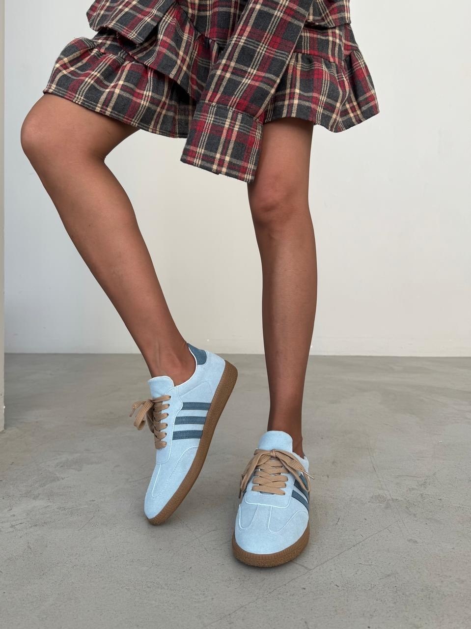 ,кроссовки женские красные,кеды женские красные,красные кеды,adidas gazelle женские красные