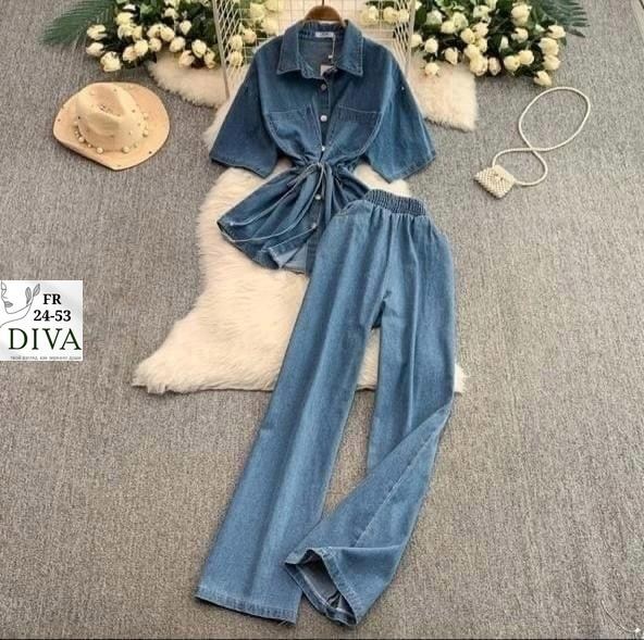 женский джинсовый костюм,джинсовые костюмы,джинсовые брюки,комбинезон женский джинсовый,джинсовый брючный костюм