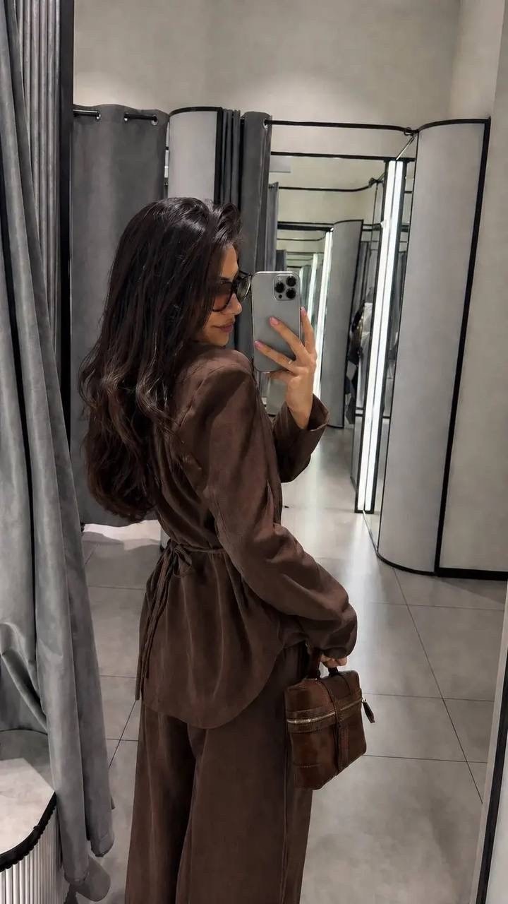 брючный костюм,брючный костюм элегантный,женские брючные костюмы,костюм женский классический: пиджак со шнуровкой и брюки палаццо,костюм брюки палаццо и пиджак