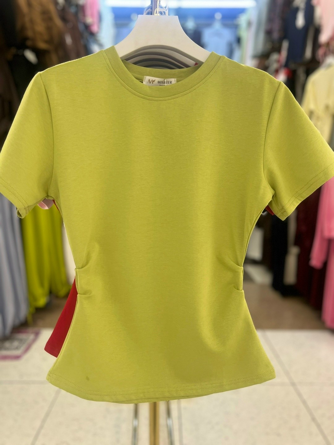 женская футболка,футболка женская белая,женская базовая футболка,летние футболки,футболки и топы