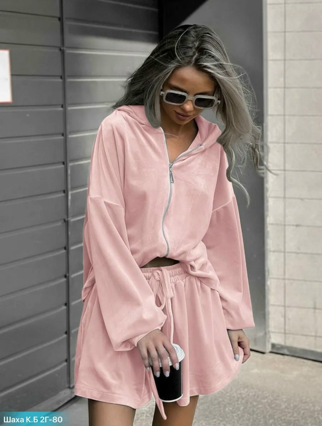 велюровый костюм с шортами,велюровый костюм женский,велюровый костюм,спортивный велюровый костюм,теплый велюровый костюм