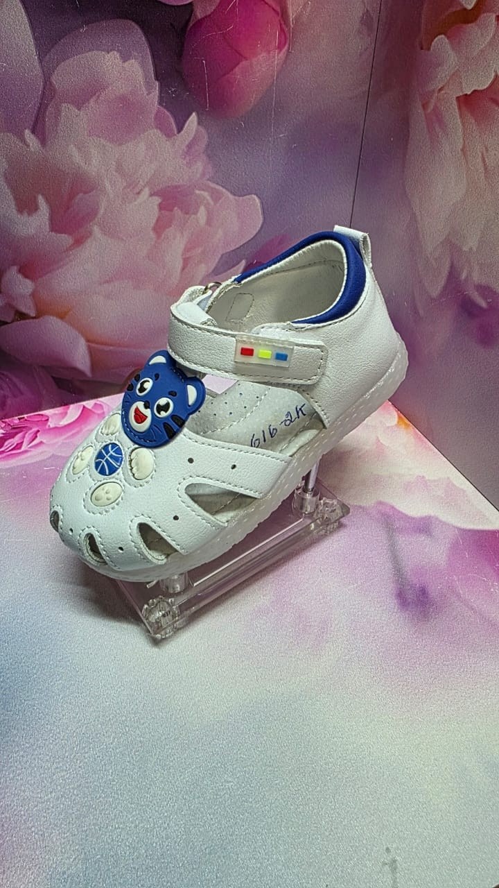 ,туфли для девочек,туфли для девочки белые праздничные,сандали капитошка,туфли детская