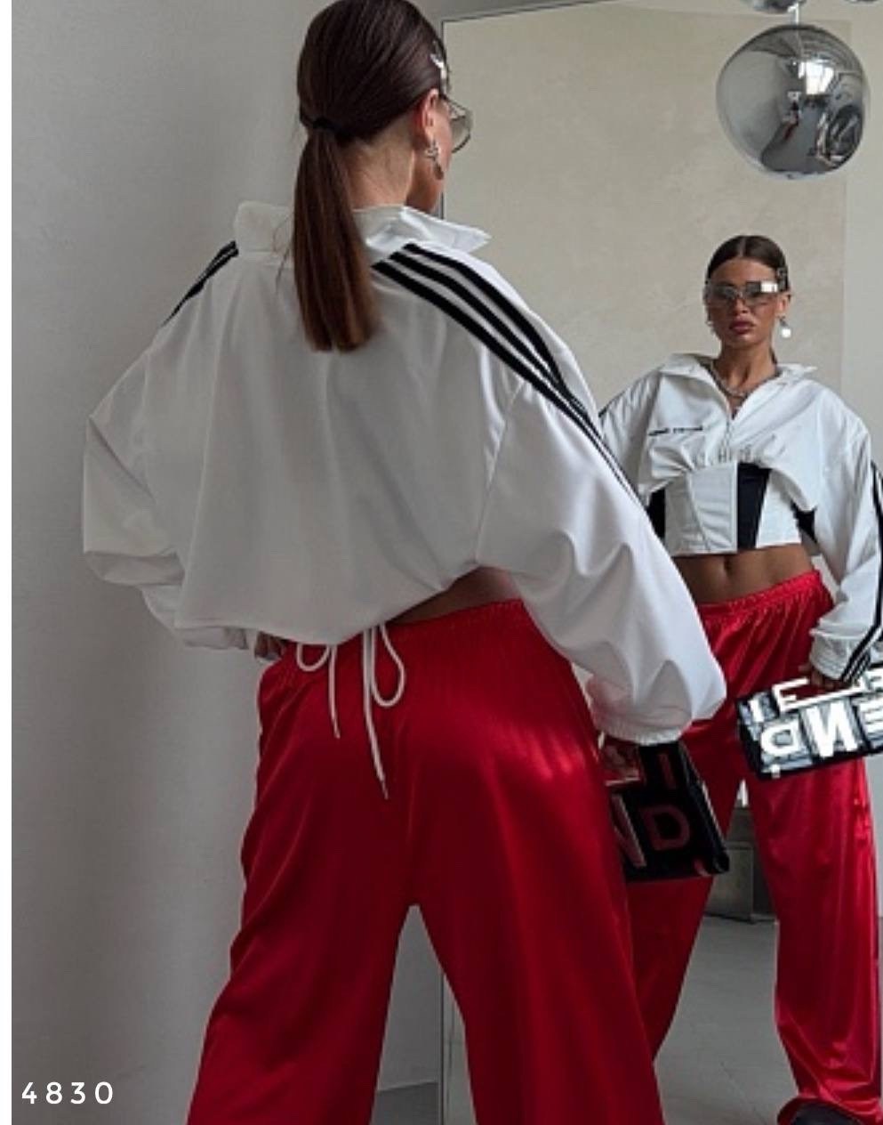 укороченная кофта адидас,куртка бомбер,adidas jacket,укороченная куртка,спортивная куртка