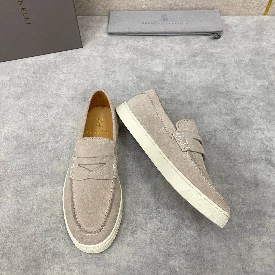 замшевые лоферы brunello cucinelli,лоферы brunello cucinelli,мужские замшевые лоферы,замшевые лоферы,