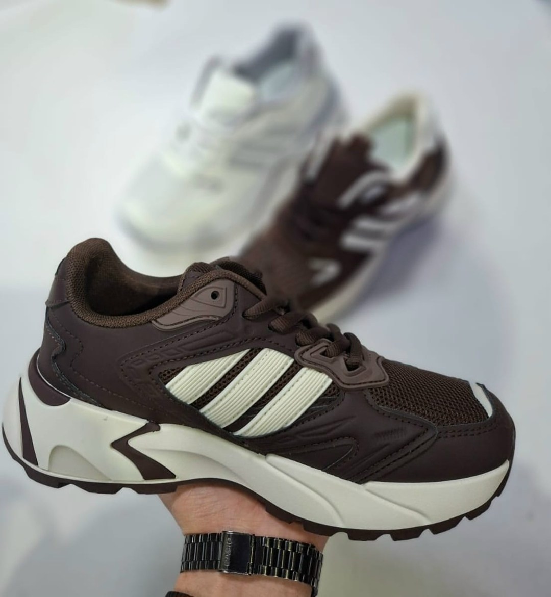 кроссовки adidas,женские кроссовки,кроссовки женские adidas,кроссовки,кроссовка