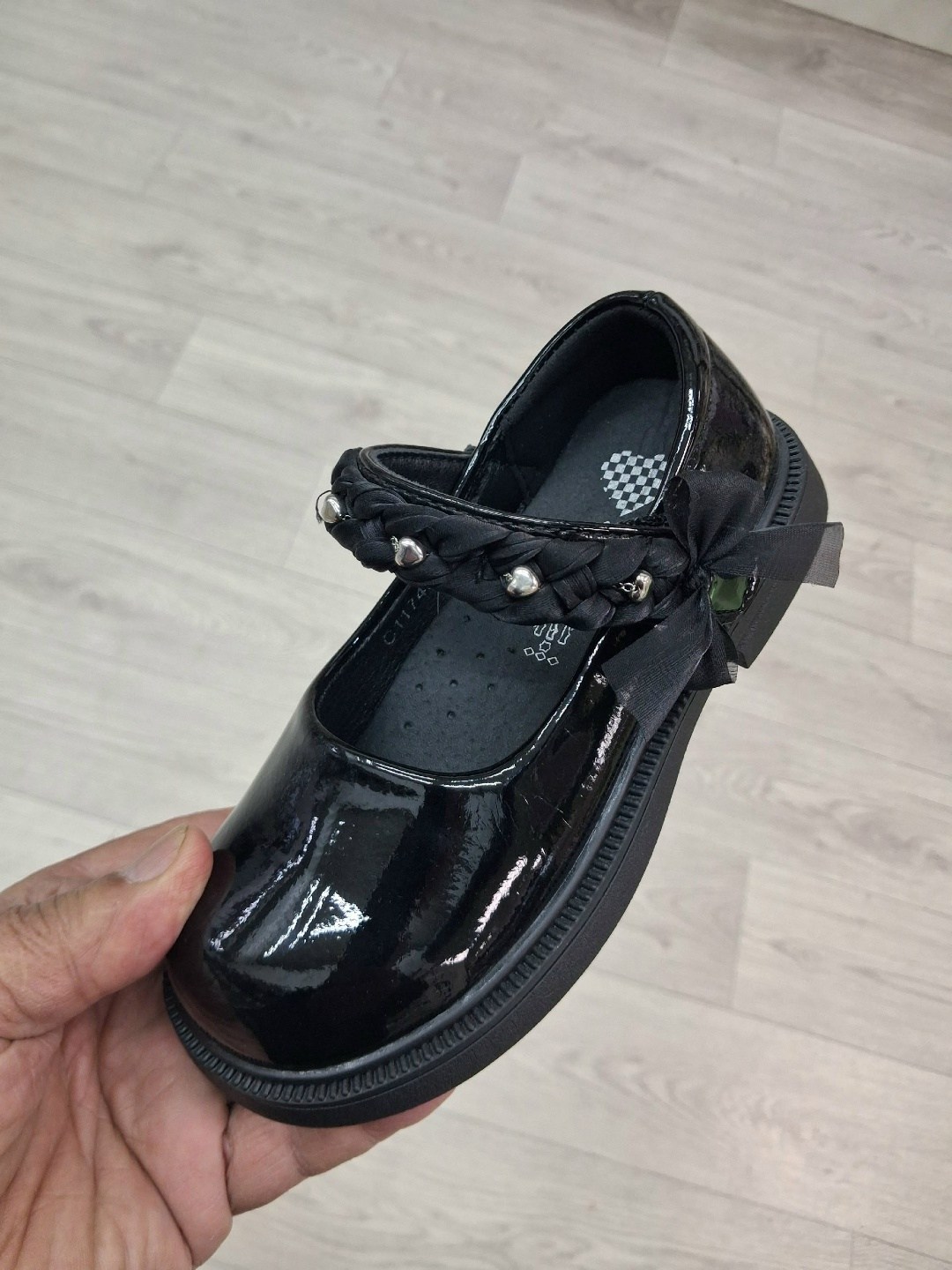 ,туфли для девочек,туфли нарядные для девочек,школьные туфли для девочек,туфли праздничные для девочек