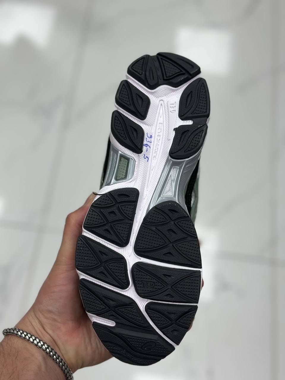 мужские кроссовки asics,кроссовки asics gel,кроссовки asics,кроссовки asics gel nyc,кроссовки