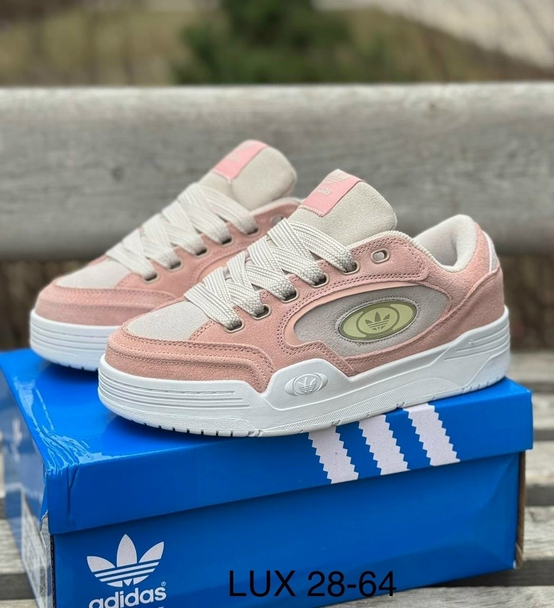 ,кроссовки женскиe,кроссовки женские adidas,спортивная ,кроссовка