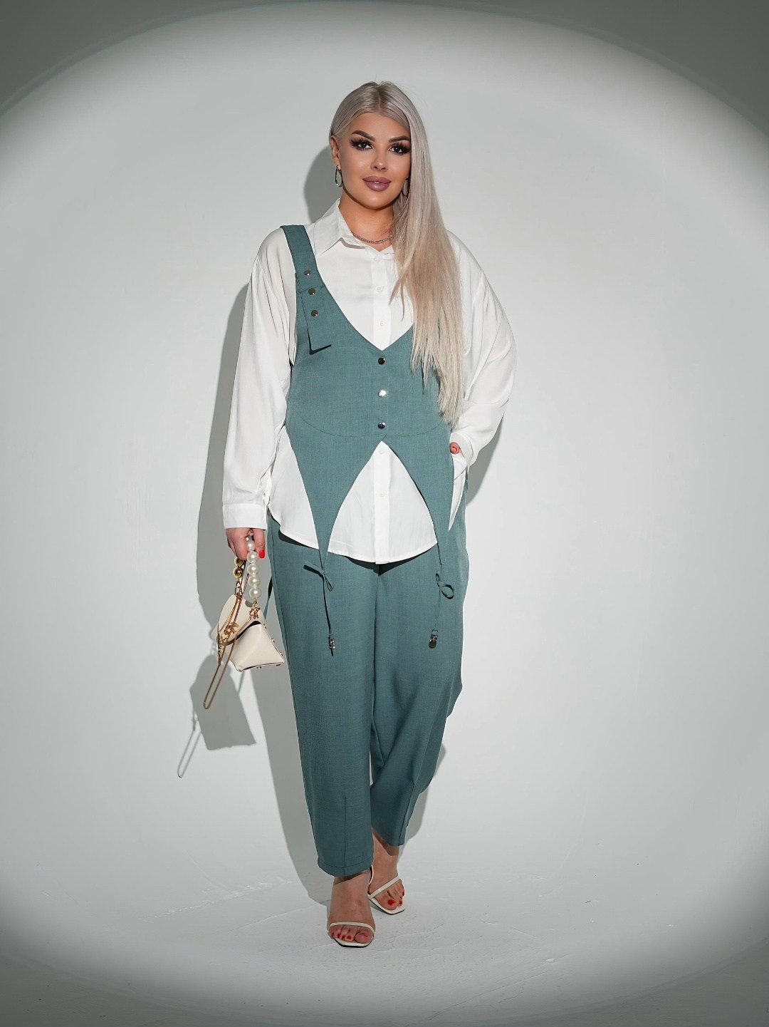 стильный костюм,костюм женский,костюм женский тройка,женские костюмы брючные,костюм брючный серый