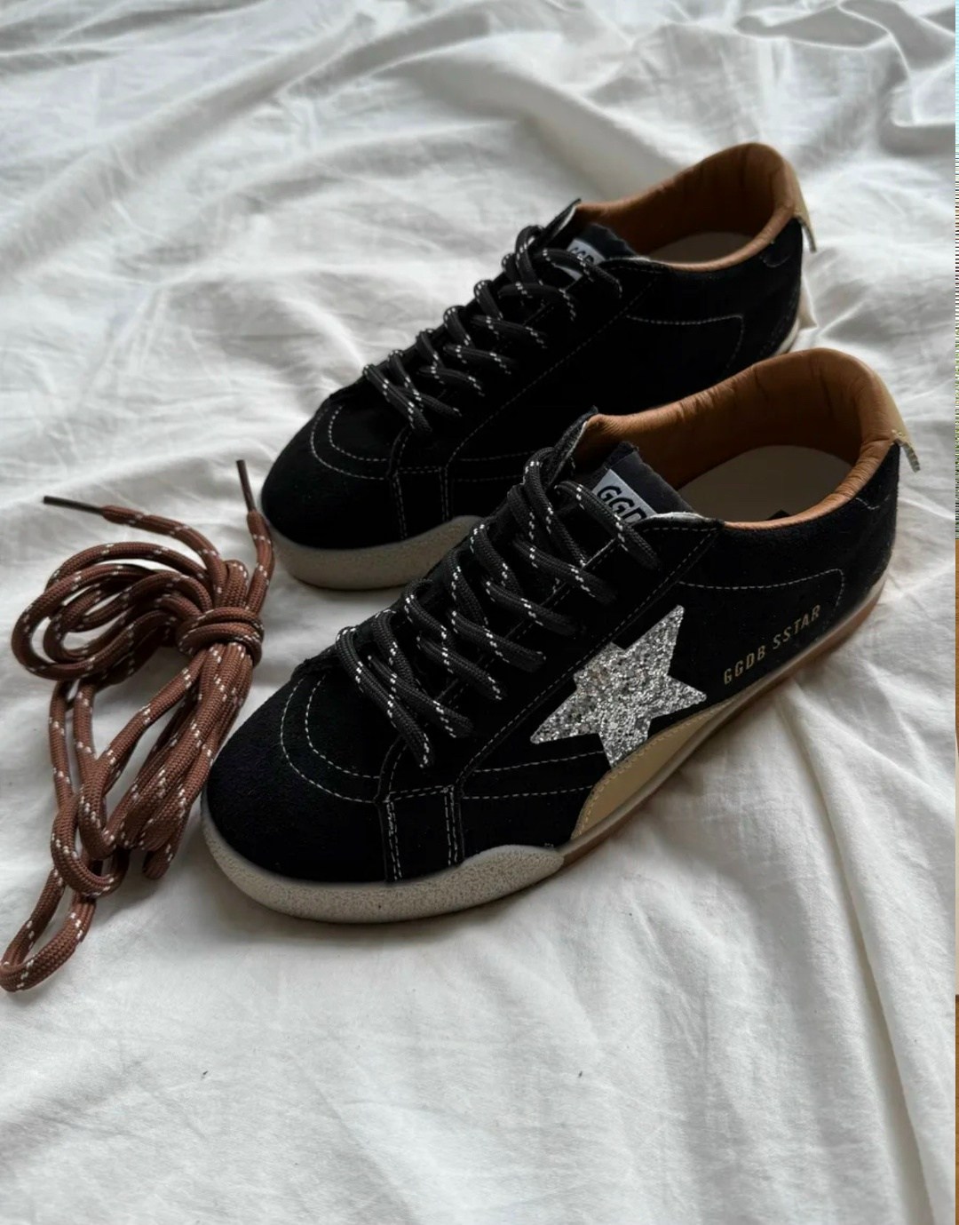 ,кроссовки golden goose,повседневная ,голден густь кеды червне,кеды golden goose