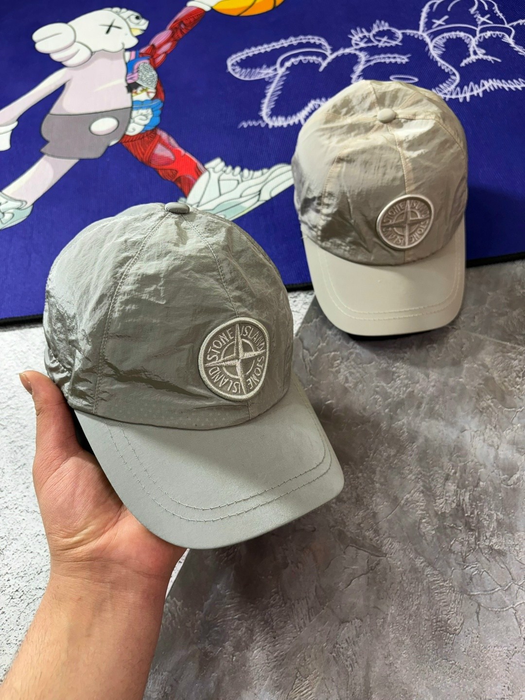 stone island кепка с нашивкой в виде компаса серый,кепка stone island,бейсболка stone island,кепка со значком компаса stone island серый,бейсболка кепка с рефлективом stone island