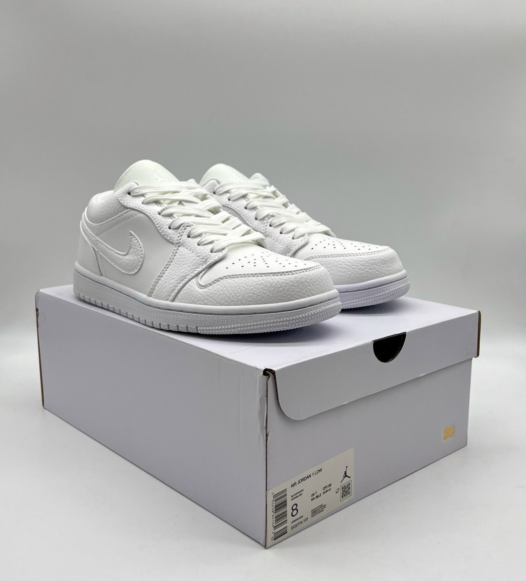 air jordan 1 low triple white,nike air jordan 1 low,jordan 1 low triple white,nike air jordan 1 low white,air jordan 1 low