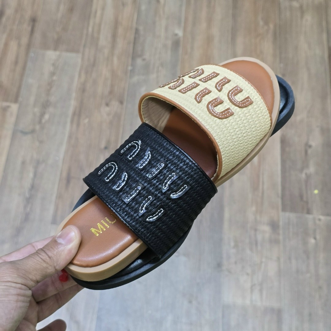 шлепанцы fendi,тапочки fendi,шлепки фенди,,шлепки fendi женские