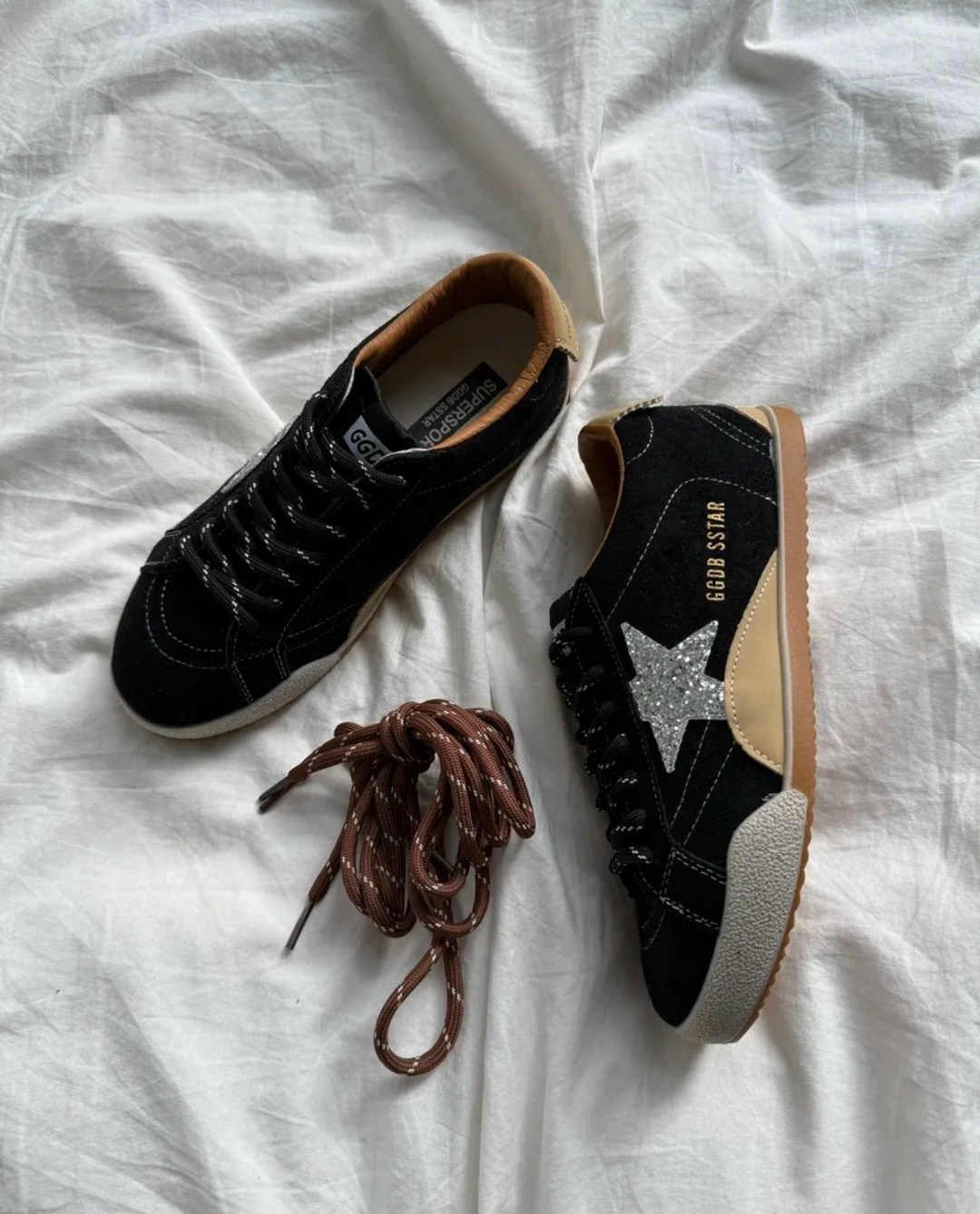 ,кроссовки golden goose,повседневная ,голден густь кеды червне,кеды golden goose