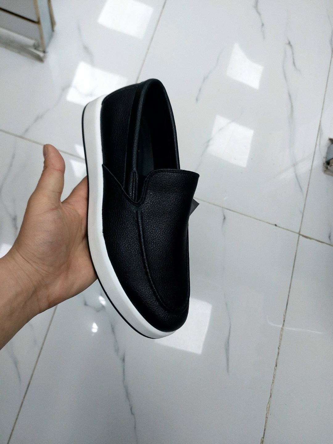 ,подошва,подошва для обуви,резиновая подошва,подошва для кроссовок