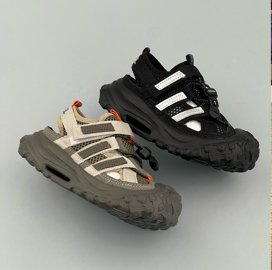 balenciaga defender кроссовки,кроссовки balenciaga,кроссовки,кроссовки track balenciaga,balenciaga кроссовки track clear sole