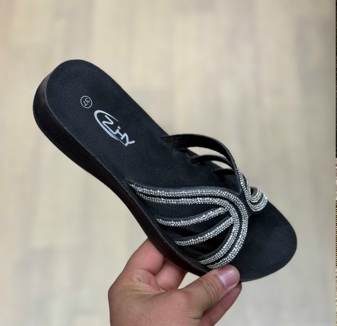 ,шлепанцы женские,шлепки женские,шлепки со стразами,шлепанцы со стразами