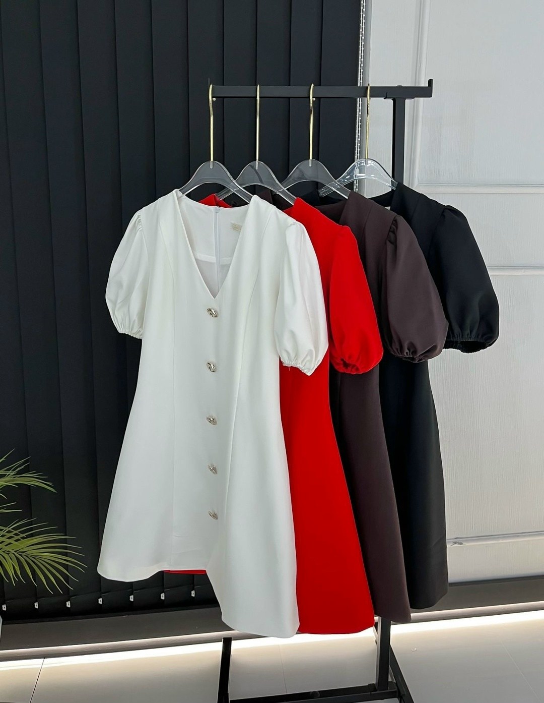 короткие платье,платье стильное,платье элегантное,платье,платье с рукавами