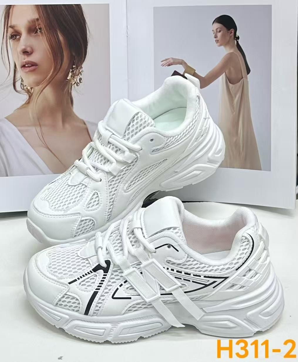 кроссовки женскиe,кроссовки для женщин,кроссовки модные,массивные кроссовки женские,кроссовки