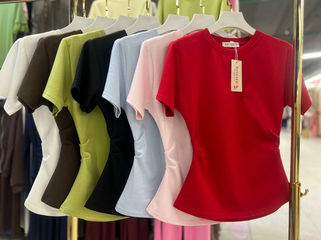 женская футболка,футболка женская белая,женская базовая футболка,летние футболки,футболки и топы