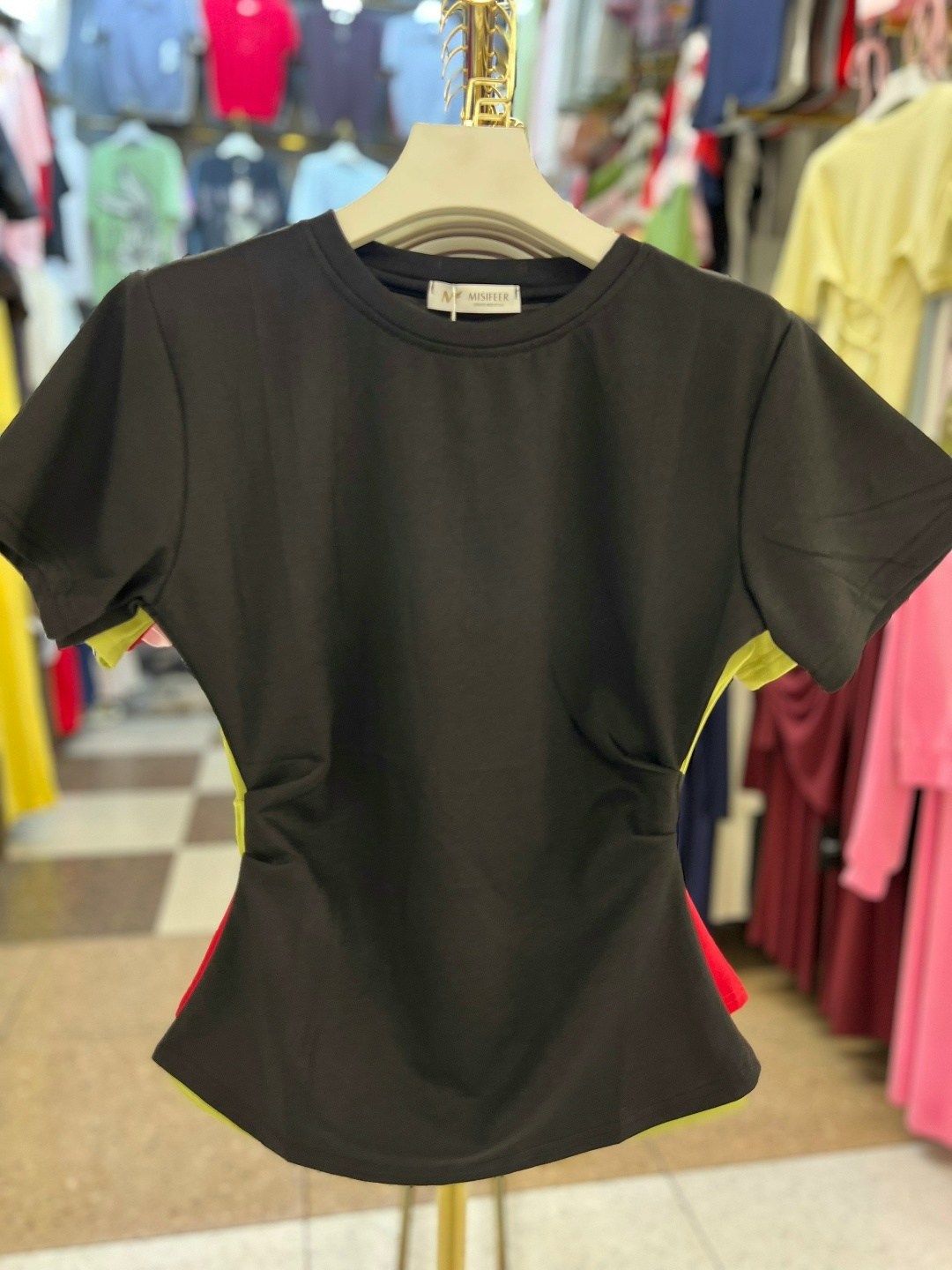 женская футболка,футболка женская белая,женская базовая футболка,летние футболки,футболки и топы