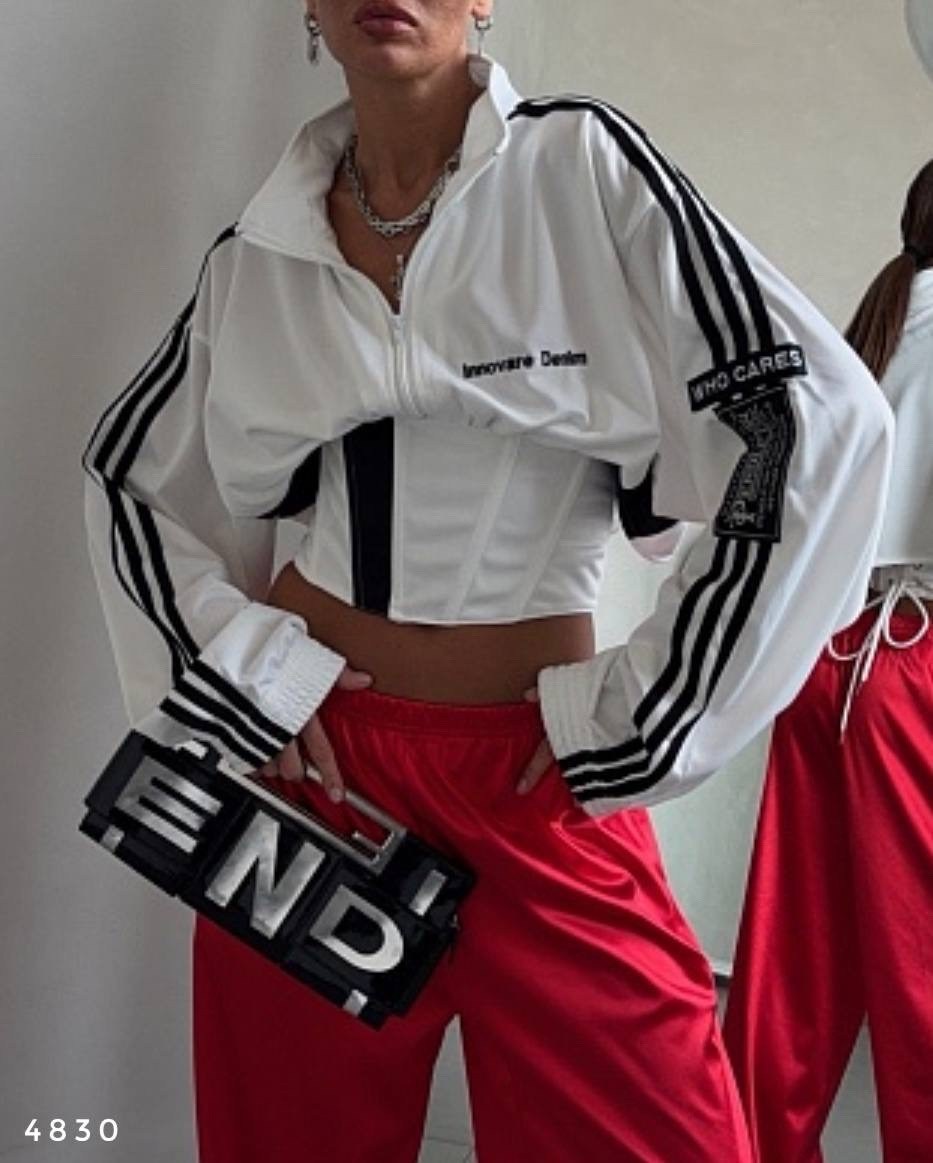 укороченная кофта адидас,куртка бомбер,adidas jacket,укороченная куртка,спортивная куртка