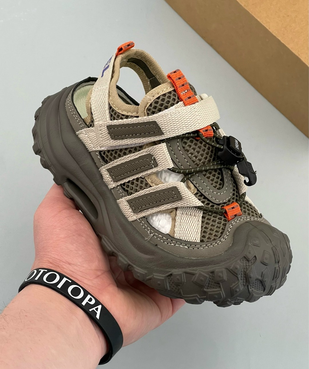 balenciaga defender кроссовки,кроссовки balenciaga,кроссовки,кроссовки track balenciaga,balenciaga кроссовки track clear sole