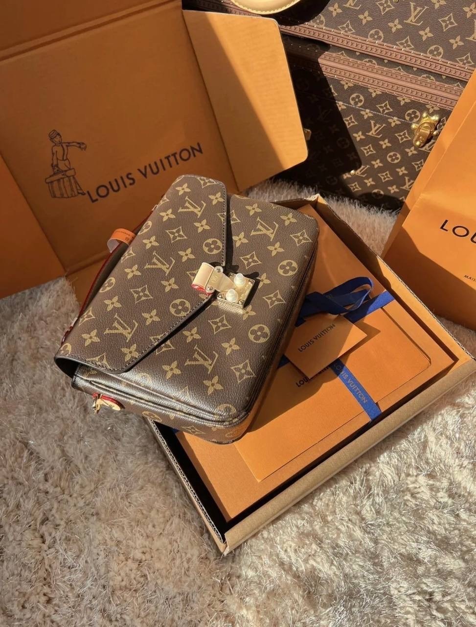 сумка женская louis vuitton,louis vuitton сумка на плечо,сумка louis vuitton,сумка через плечо louis vuitton,сумка louis vuitton pochette metis