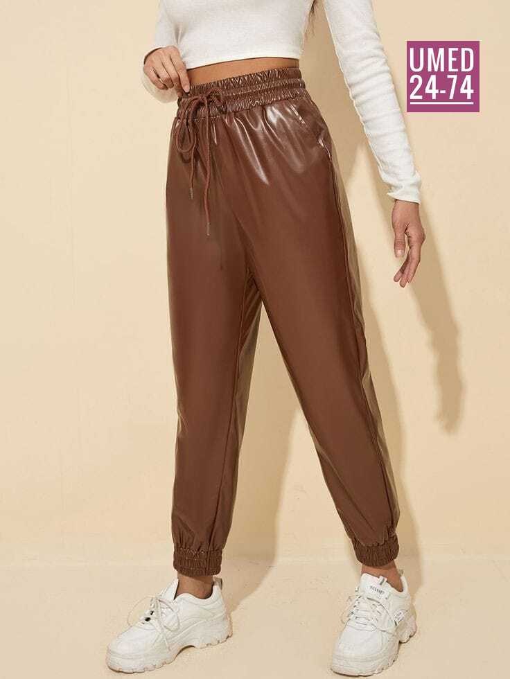 брюки джоггеры кожаные,джоггеры женские кожаные,кожаные брюки свободные,джогеры женские,кожаные штаны