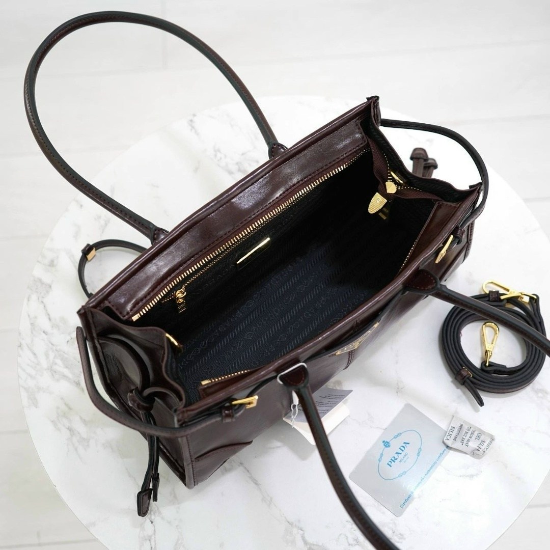 сумка prada натуральная кожа 32-16,сумка женская prada,сумка,сумка prada натуральная кожа 38х24,сумка prada