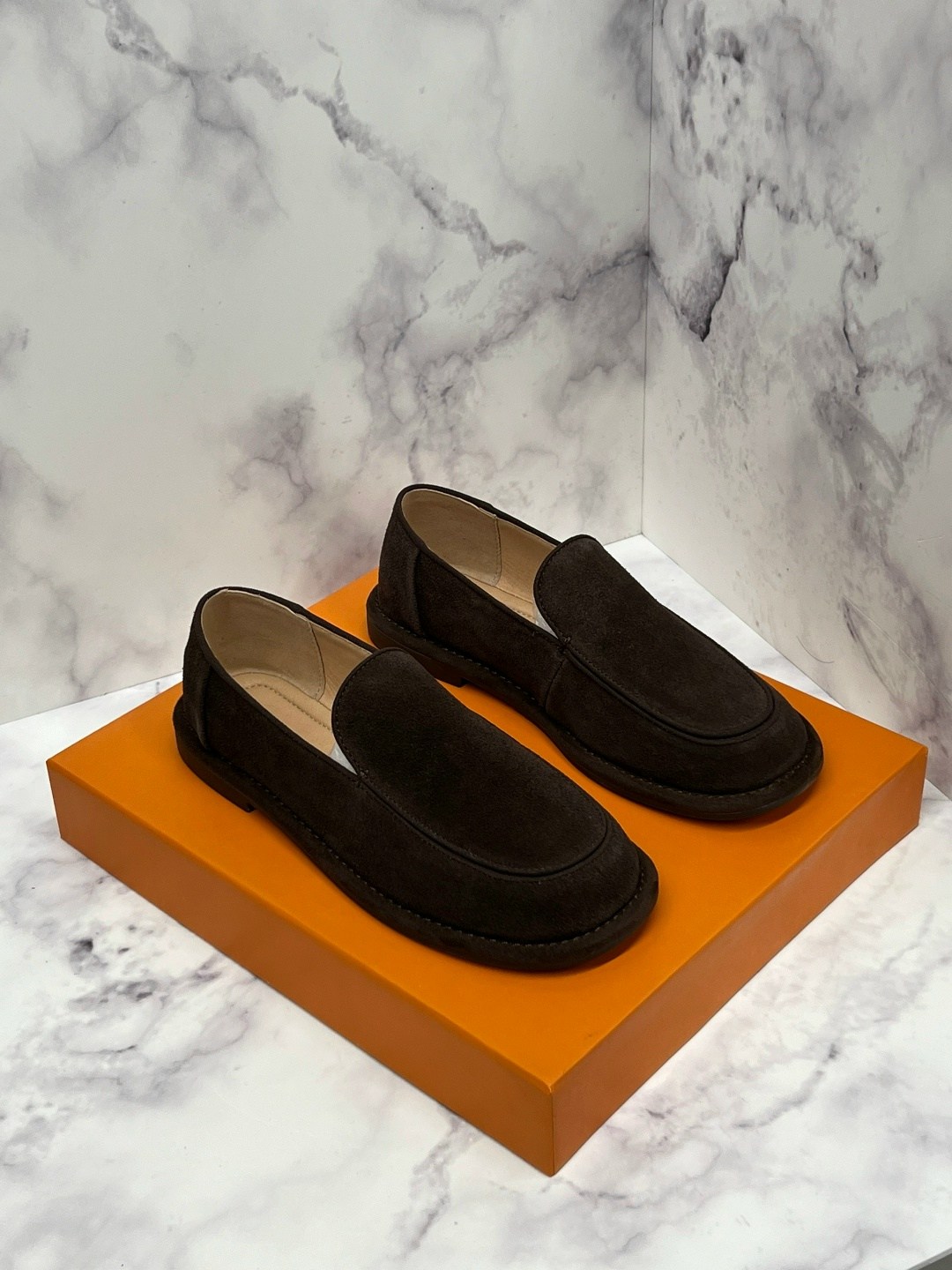 лоферы мужские loro piana,лоферы loro piana,,материал лоферы от лоро пиано,мужские замшевые лоферы