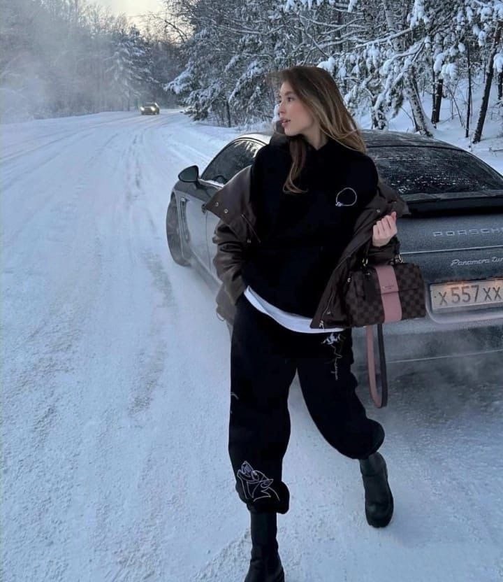 костюм спортивный теплый на флисе valerisa,спортивный теплый костюм,porsche panamera 2026,костюм женский спортивный,теплый спортивный костюм на флисе с начесом