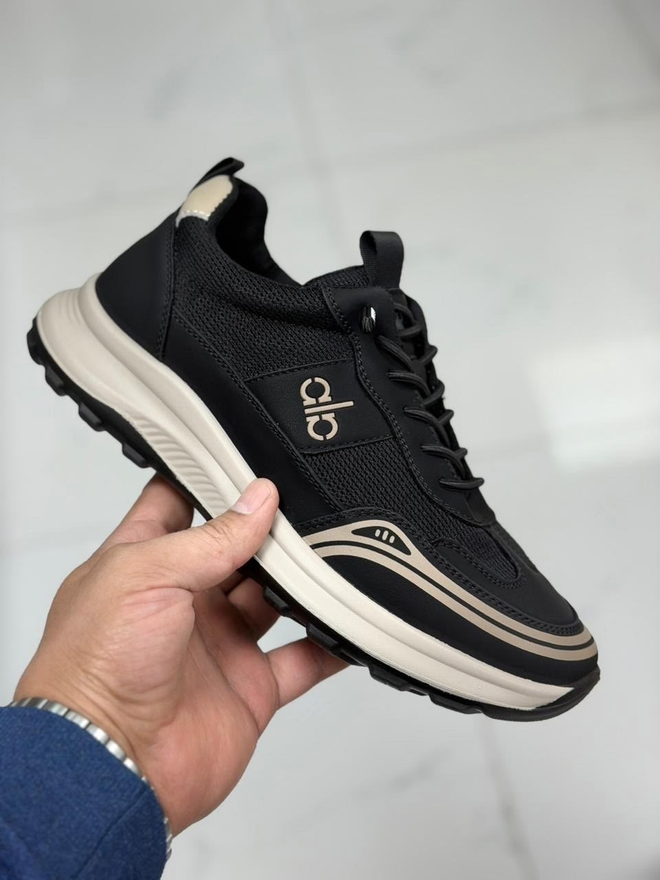 ,кроссовки черные,chanel кроссовки,кроссовки модные,женские кроссовки