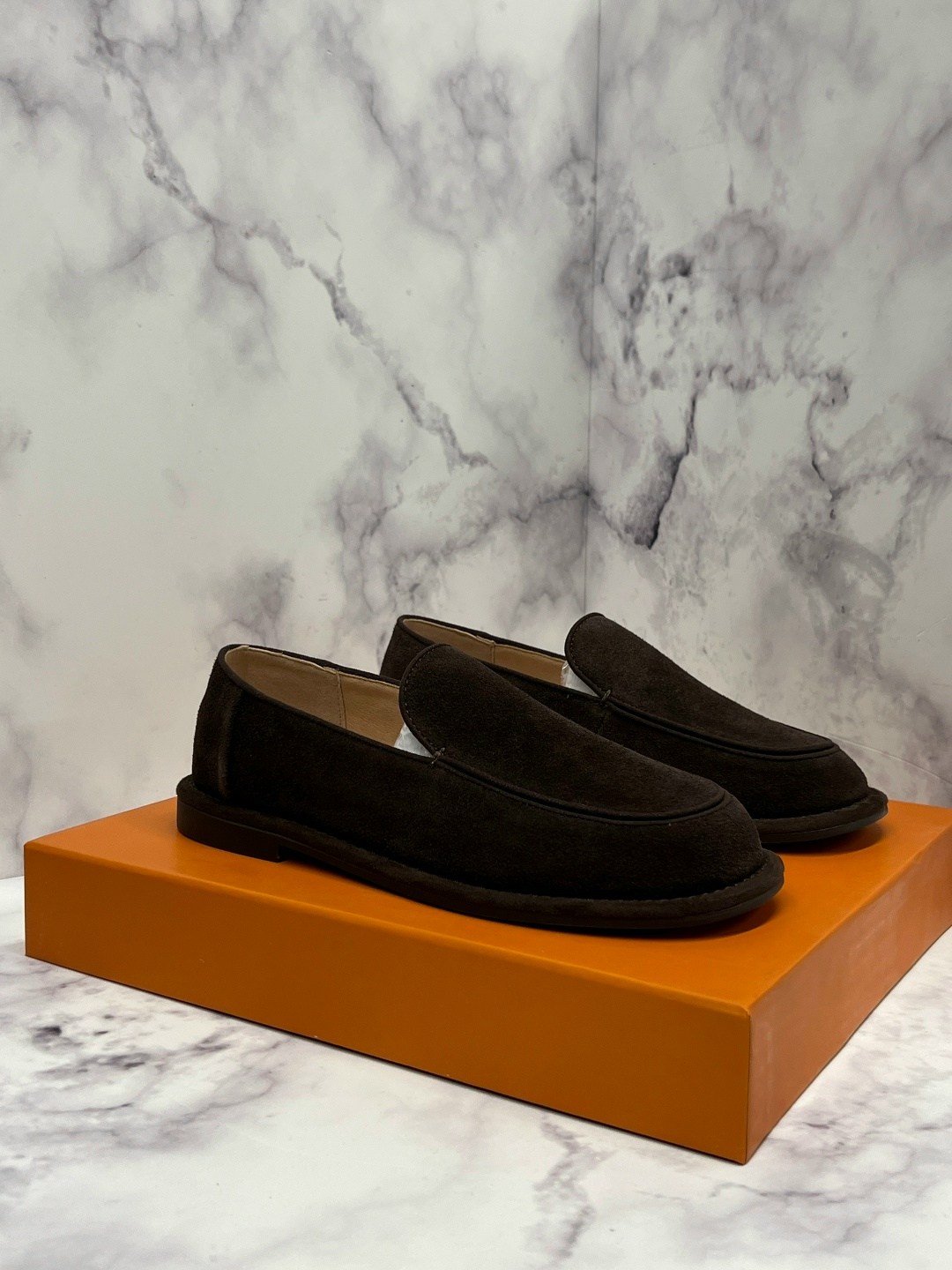 лоферы мужские loro piana,лоферы loro piana,,материал лоферы от лоро пиано,мужские замшевые лоферы