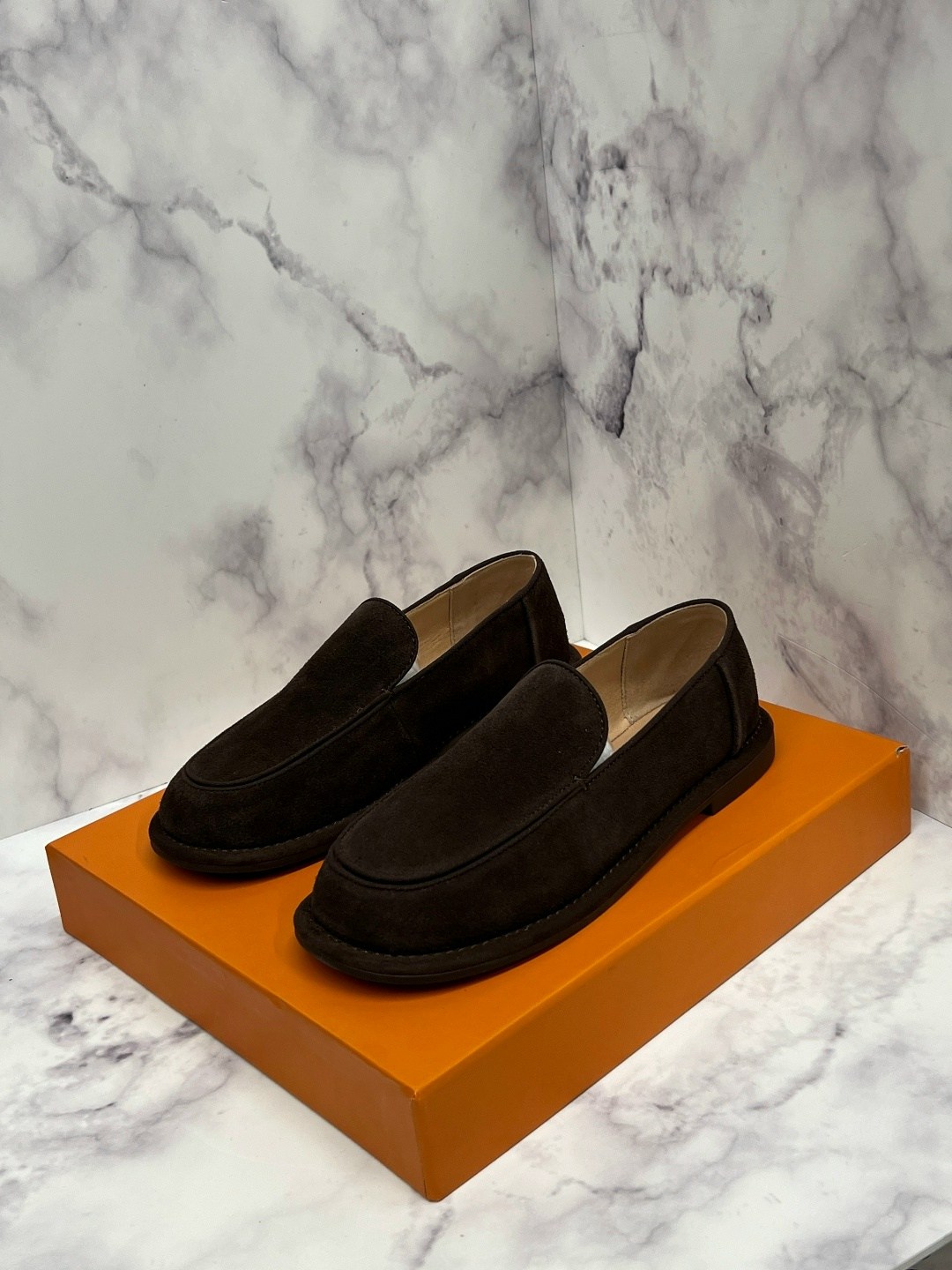 лоферы мужские loro piana,лоферы loro piana,,материал лоферы от лоро пиано,мужские замшевые лоферы
