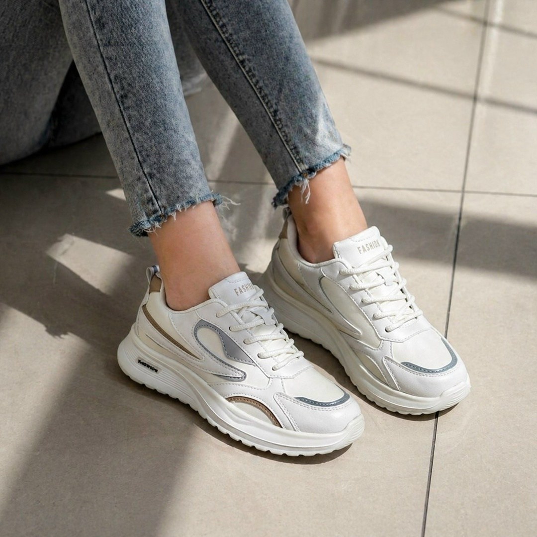 женские кроссовки,,кроссовки модные,белые кроссовки женские,повседневные кроссовки