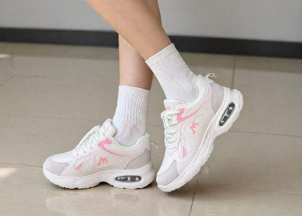 женские кроссовки,кроссовки для женщин,кроссовки,кроссовки женские модные,женская спортивная