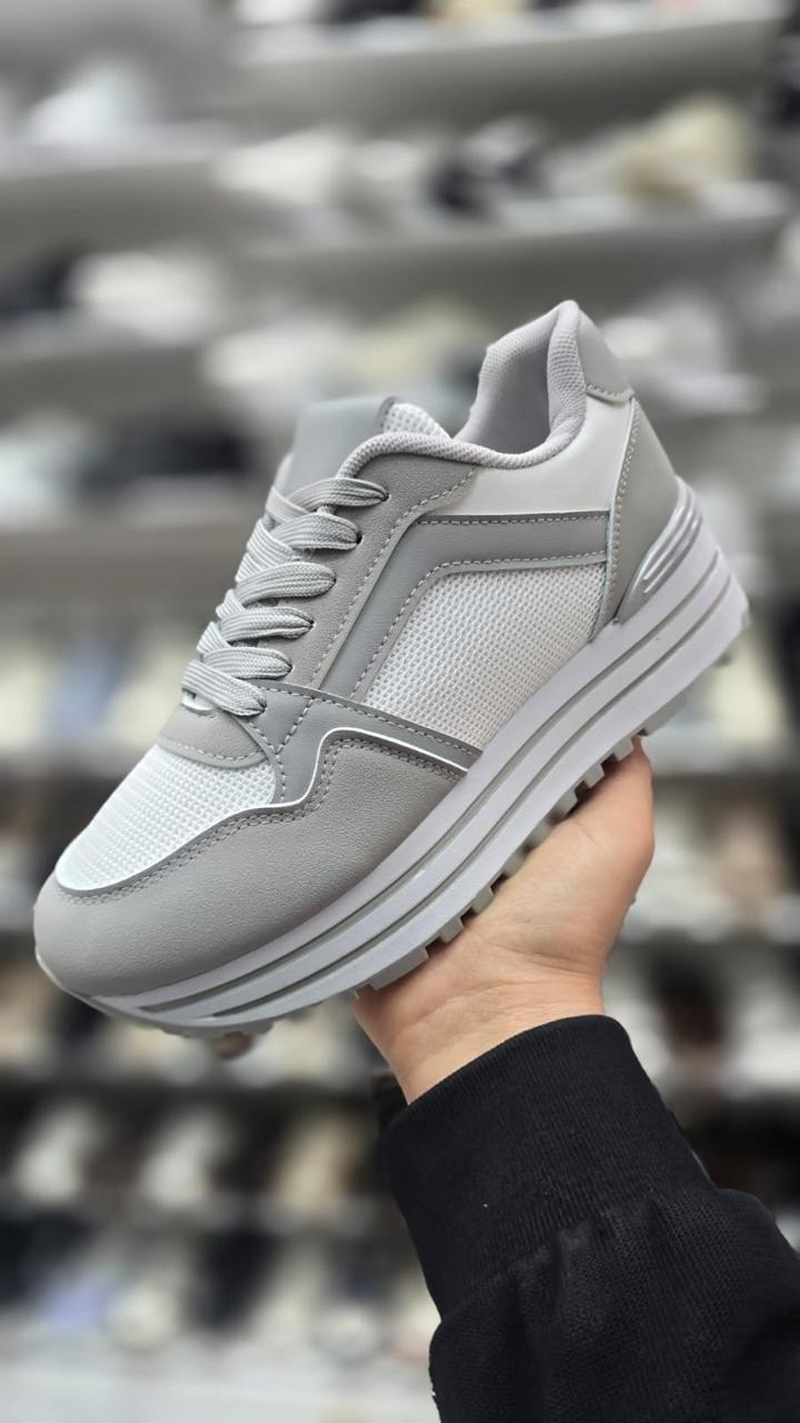 кроссовки женскиe,кроссовки для женщин,кроссовки модные,,кроссовка