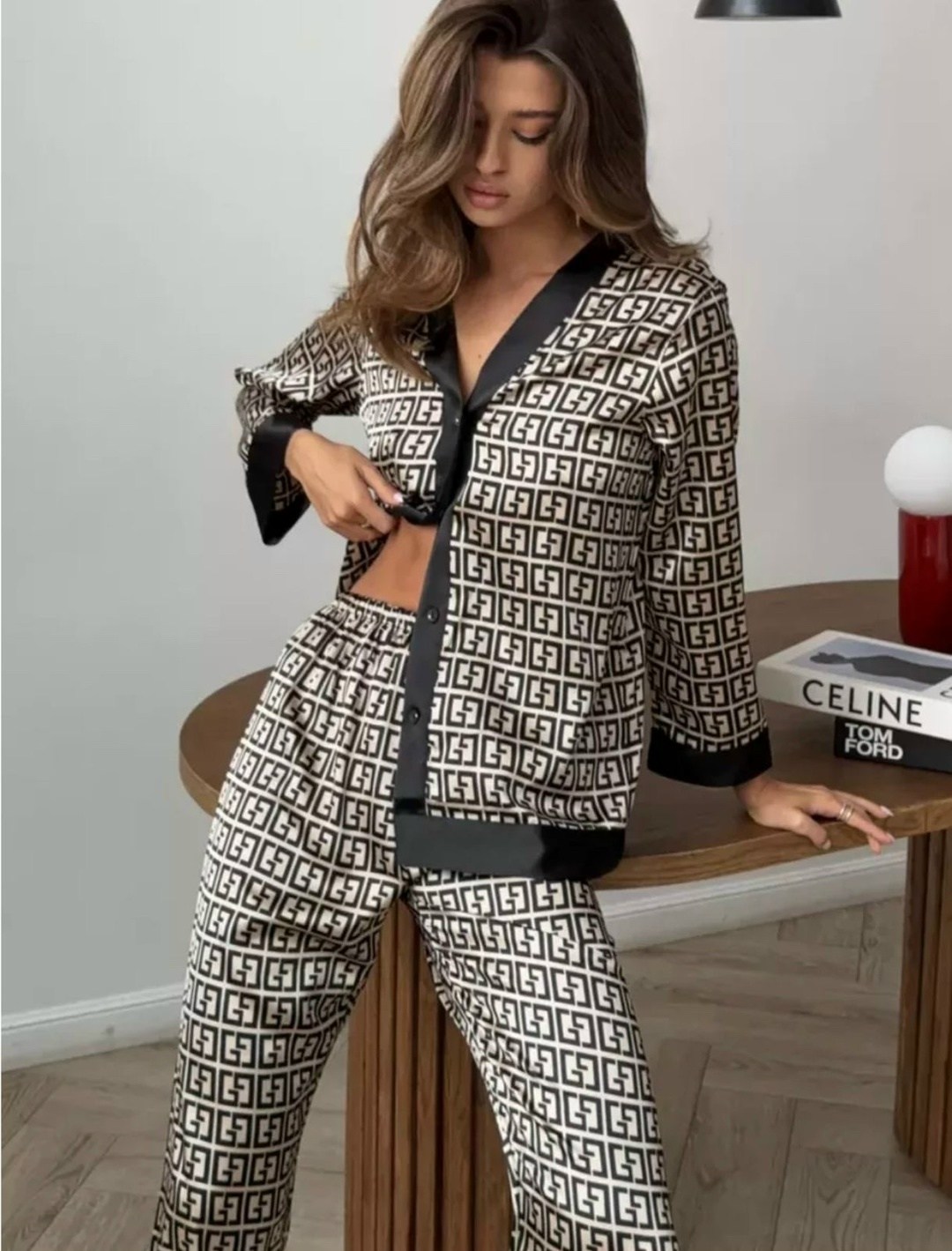 пижама шелковая фенди,женская пижама,пижама домашний костюм,комплект пижама,пижама для женщин