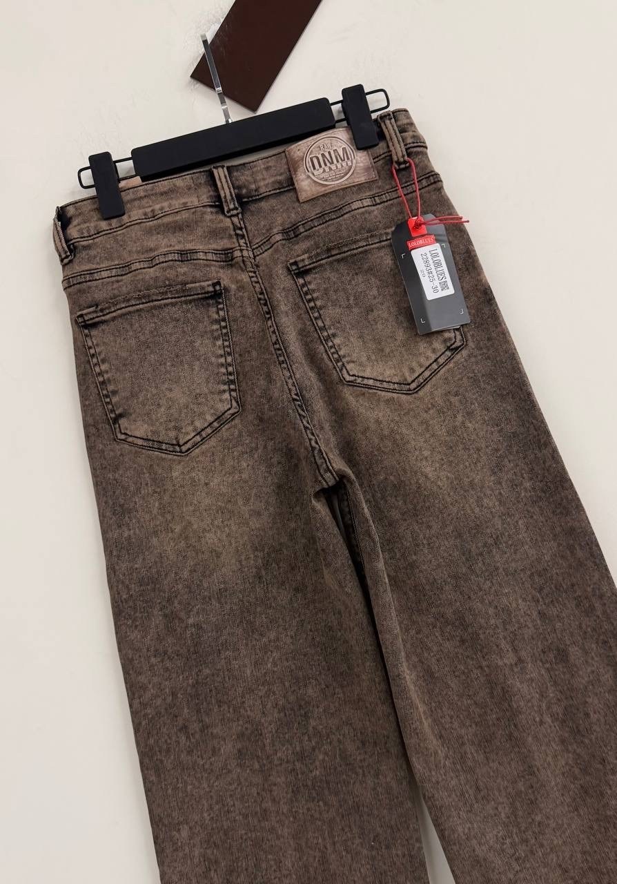 широкие джинсы,стильные джинсы,джинсы женский,джинсы,брюки джинсы