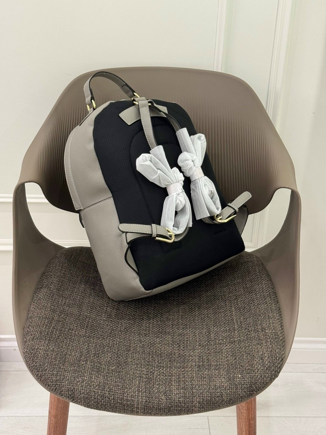 рюкзаки furla,рюкзак furla бежевый,рюкзак furla favola medium furla,рюкзак женские,бежевый рюкзак женский furla