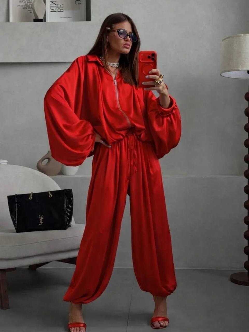 атласный костюм,повседневный костюм,комплект брючный,костюм в пижамном стиле