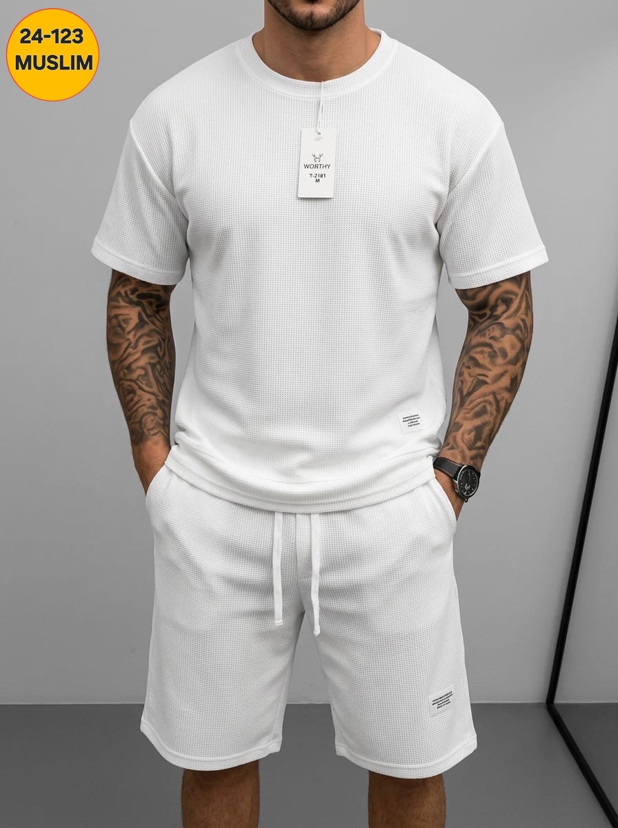 летний спортивный костюм с шортами и футболкой,мужские спортивные костюмы,костюм мужской,мужская мода,костюм летний мужской