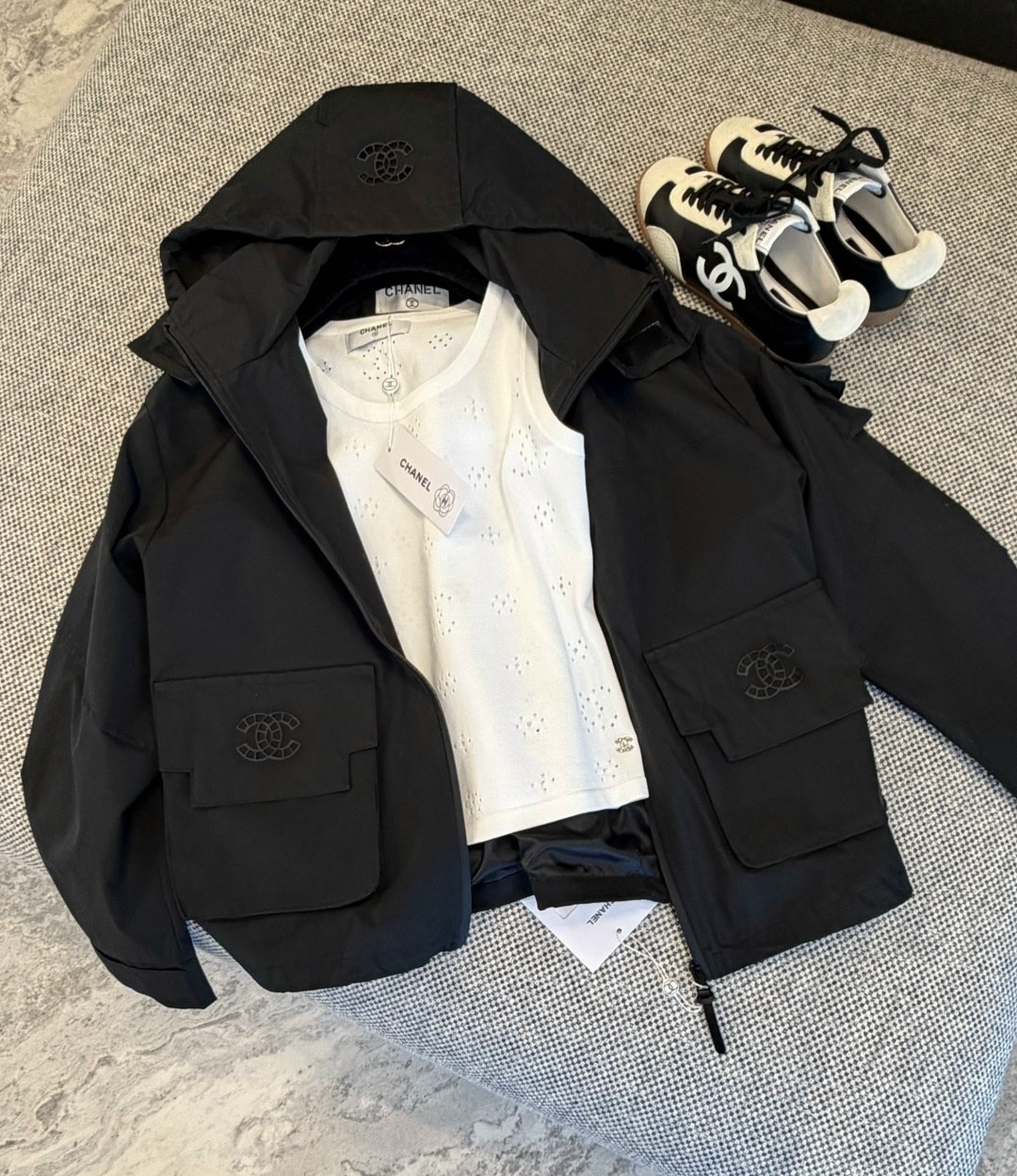 куртка женская,легкая куртка,демисезонная куртка женская,черная куртка бомбер,куртка