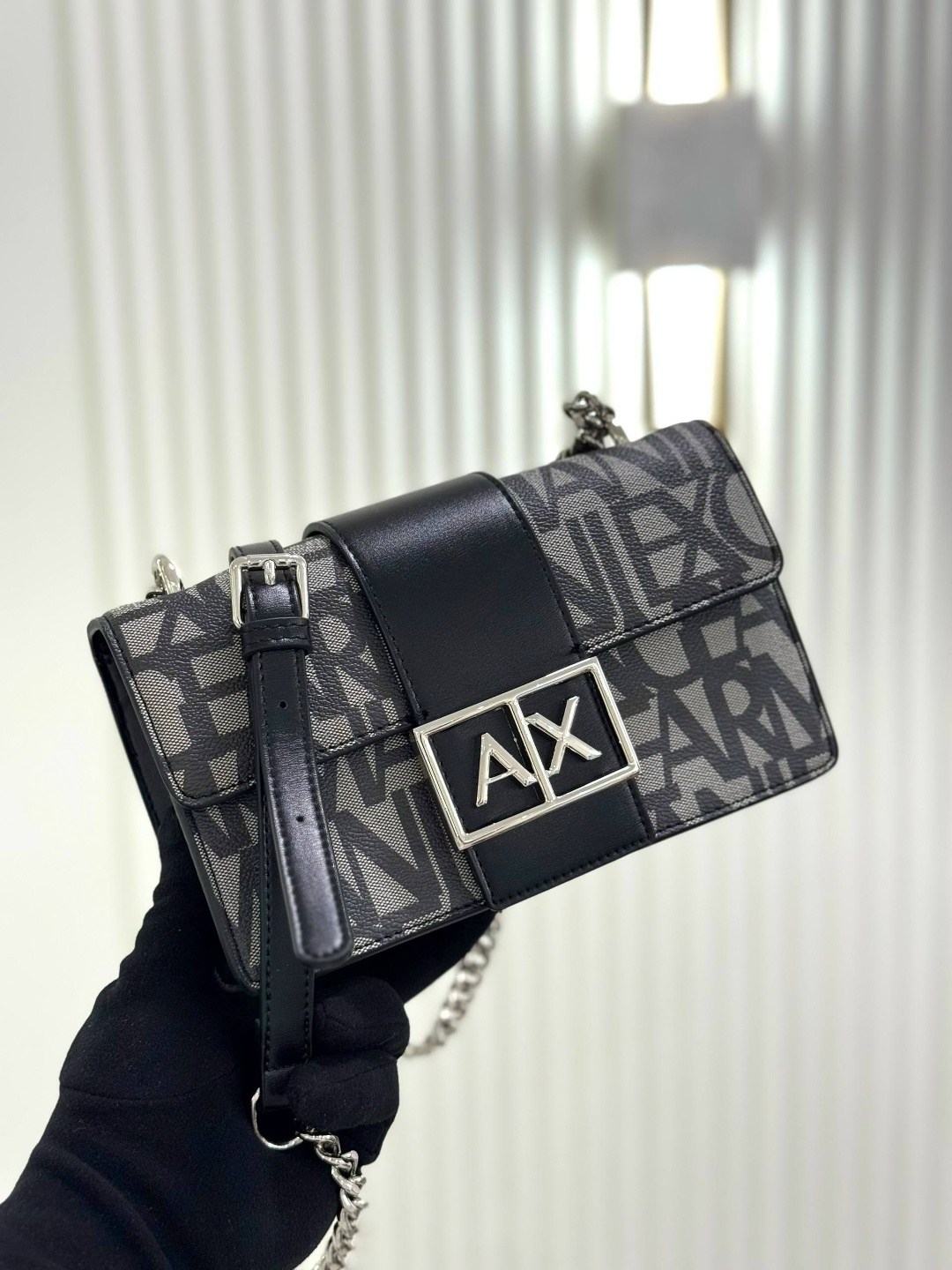 armani exchange сумка,сумка,сумки через плечо armani exchange,сумки женская,женская сумка armani exchange